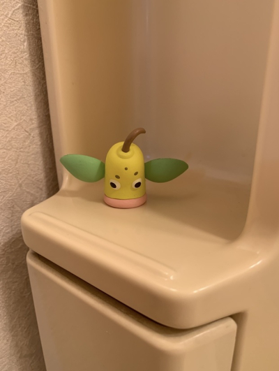 7374
